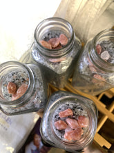 Load image into Gallery viewer, Keisha&#39;s Favorite Herbal Soak
